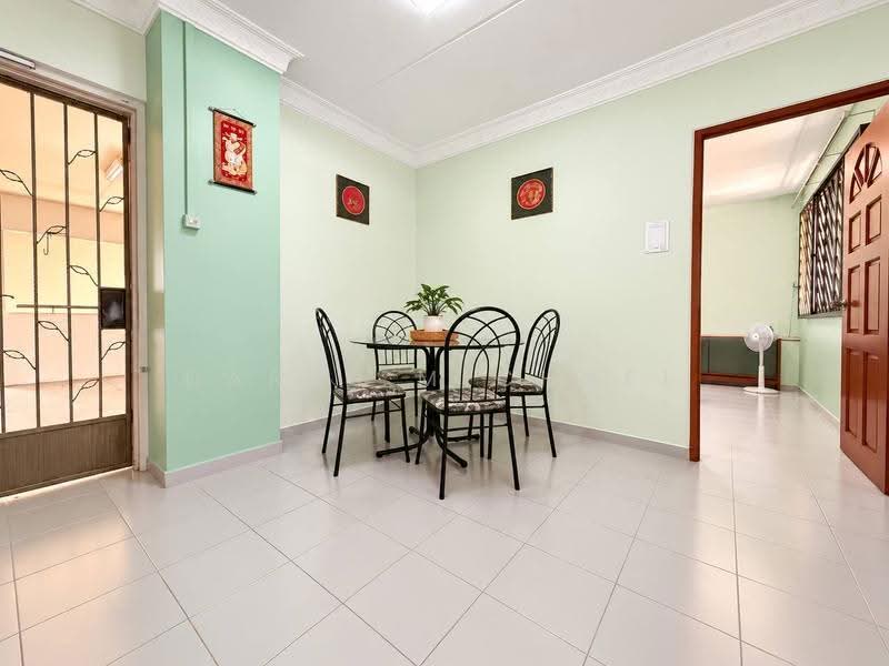 112 Lorong 3 Geylang, 112 Lorong 3 Geylang, Eunos / Geylang / Paya Lebar, 3 Bedrooms, 1,151 sqft, HDB Flat For Sale, by Daryl Michael, 500279835 - Dining Room - PropertyGuru.com.sg