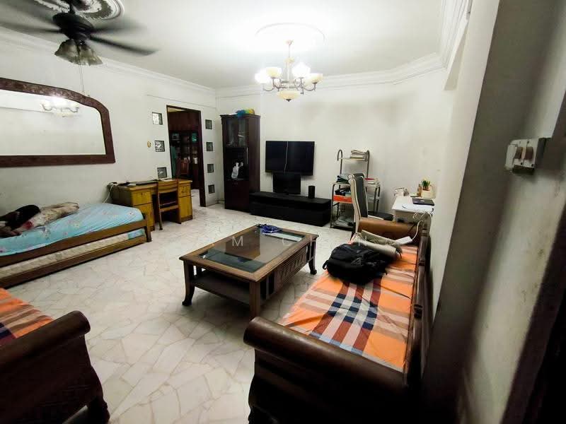 816 Jurong West Street 81, 816 Jurong West Street 81, Boon Lay / Jurong / Tuas, Room Rental, 100 sqft, HDB Flat For Rent, by Sam Chin, 500279840 - Living Room - PropertyGuru.com.sg