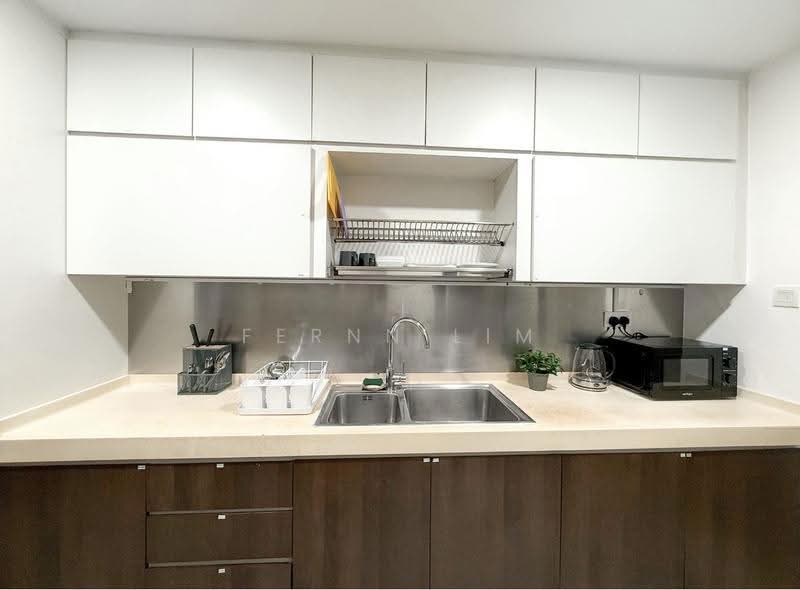 The Tessarina, 20 Wilby Road, Tanglin / Holland / Bukit Timah, Room Rental, 100 sqft, Condominium For Rent, by Fernn Lim, 500279846 - Kitchen - PropertyGuru.com.sg