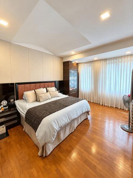 D'Manor, 315 Tanah Merah Kechil Avenue, Bedok / Upper East Coast, 6 Bedrooms, 3,305 sqft, Terraced House For Sale, by Alex Cher, 500279847 - Bedroom - PropertyGuru.com.sg