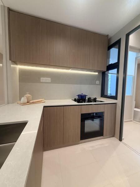 Amberwood at Holland, Tanglin / Holland / Bukit Timah, 4 Bedrooms, 1,227 sqft, Condominium For Sale, by Evon Ng, 500279854 - Kitchen - PropertyGuru.com.sg