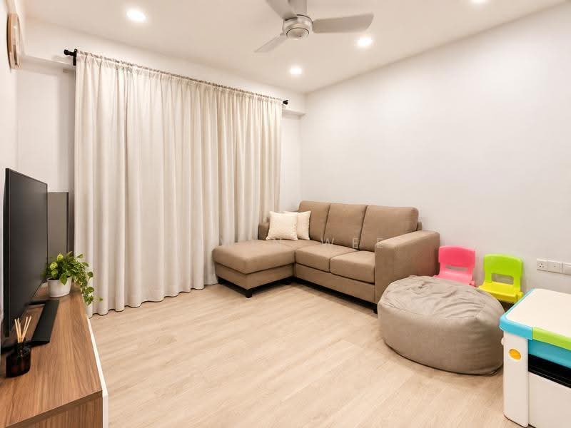 162A Rivervale Crescent, 162A Rivervale Crescent, Hougang / Punggol / Sengkang, 3 Bedrooms, 1,001 sqft, HDB Flat For Sale, by Edwin Wee, 500279858 - Living Room - PropertyGuru.com.sg
