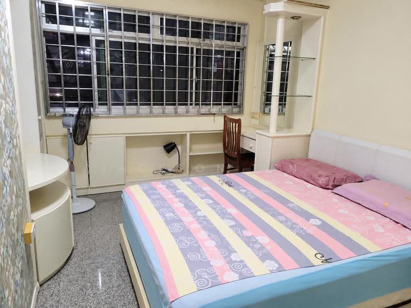 135 Jalan Bukit Merah, 135 Jalan Bukit Merah, Alexandra / Commonwealth, 3 Bedrooms, 1,453 sqft, HDB Flat For Rent, by Jackson Tan 陈涣乐, 500279887 - Bedroom - PropertyGuru.com.sg