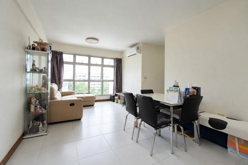 886A Woodlands Drive 50, 886A Woodlands Drive 50, Admiralty / Woodlands, 2 Bedrooms, 721 sqft, HDB Flat For Sale, by Peggy Ong, 500279900 - Living Room - PropertyGuru.com.sg