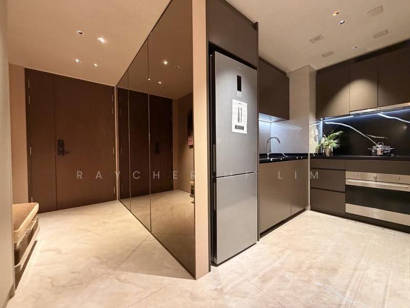One Marina Gardens, 3 Marina Gardens Lane, Boat Quay / Raffles Place / Marina, 2 Bedrooms, 732 sqft, Apartment For Sale, by Raycher MF Lim, 500279901 - Kitchen - PropertyGuru.com.sg