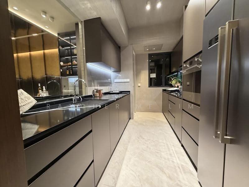 One Marina Gardens, 3 Marina Gardens Lane, Boat Quay / Raffles Place / Marina, 4 Bedrooms, 1,647 sqft, Apartment For Sale, by Raycher MF Lim, 500279918 - Kitchen - PropertyGuru.com.sg