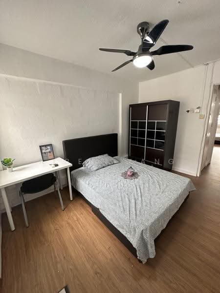 418 Bedok North Avenue 2, 418 Bedok North Avenue 2, Bedok / Upper East Coast, Room Rental, 120 sqft, HDB Flat For Rent, by Albert Yang, 500279919 - Bedroom - PropertyGuru.com.sg