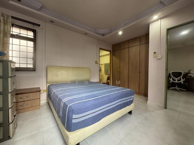 259C Compassvale Road, 259C Compassvale Road, Hougang / Punggol / Sengkang, 3 Bedrooms, 1,184 sqft, HDB Flat For Sale, by Yen Lim, 500279921 - Bedroom - PropertyGuru.com.sg