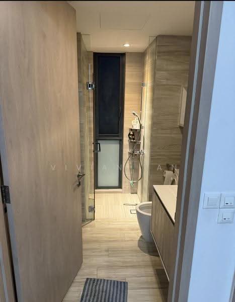 J Gateway, 6 Gateway Drive, Boon Lay / Jurong / Tuas, 2 Bedrooms, 678 sqft, Condominium For Sale, by Vivian Tan, 500279930 - Bathroom - PropertyGuru.com.sg