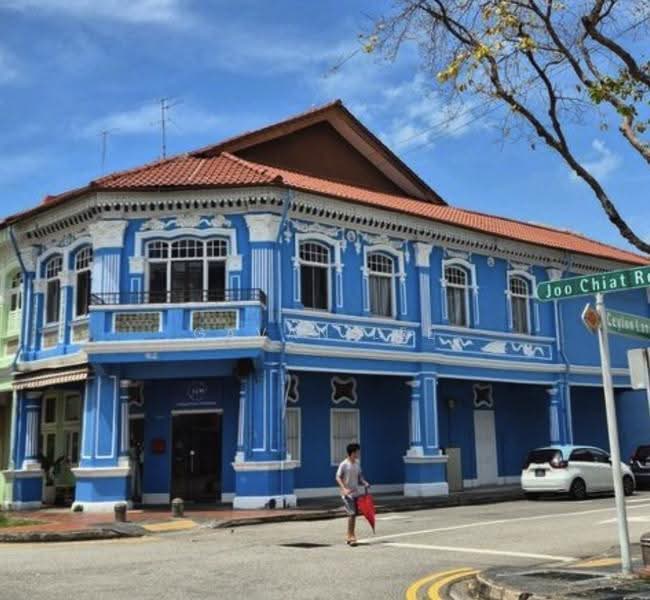 ★Gavan Homes★ Rare Conserved Corner Shophouse on Joo Chiat Road, Joo Chiat Road / Katong / Marine Parade, East Coast / Marine Parade, 4,400 sqft, Shop / Shophouse For Sale, by Gavan Lee, 500279933 - Exterior - CommercialGuru.com.sg