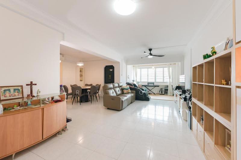 607 Choa Chu Kang Street 62, 607 Choa Chu Kang Street 62, Dairy Farm / Bukit Panjang / Choa Chu Kang, 3 Bedrooms, 1,453 sqft, HDB Flat For Sale, by Ryan Low, 500279944 - Living Room - PropertyGuru.com.sg