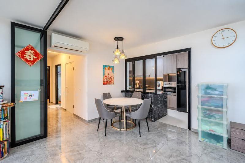 620B Tampines Street 61, 620B Tampines Street 61, Pasir Ris / Tampines, 3 Bedrooms, 1,216 sqft, HDB Flat For Sale, by Daniel Chin, 500279946 - Dining Room - PropertyGuru.com.sg