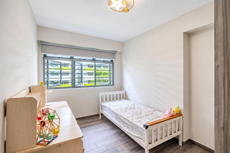 620B Tampines Street 61, 620B Tampines Street 61, Pasir Ris / Tampines, 3 Bedrooms, 1,216 sqft, HDB Flat For Sale, by Daniel Chin, 500279946 - Bedroom - PropertyGuru.com.sg