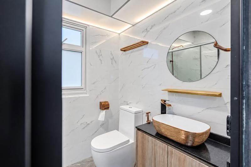 620B Tampines Street 61, 620B Tampines Street 61, Pasir Ris / Tampines, 3 Bedrooms, 1,216 sqft, HDB Flat For Sale, by Daniel Chin, 500279946 - Bathroom - PropertyGuru.com.sg