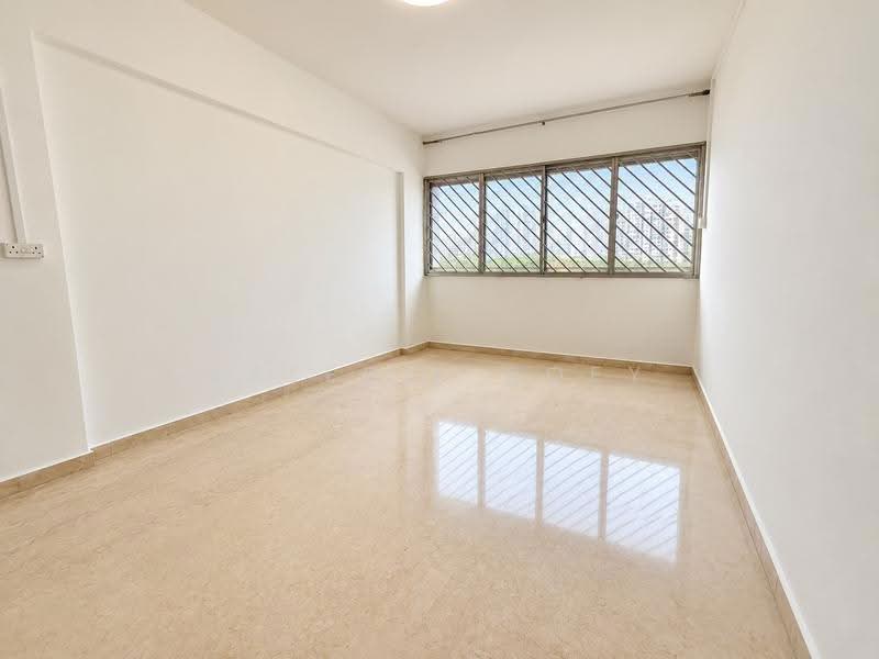 142 Bukit Batok Street 11, 142 Bukit Batok Street 11, Dairy Farm / Bukit Panjang / Choa Chu Kang, 3 Bedrooms, 1,528 sqft, HDB Flat For Sale, by Valerie Boey, 500279967 - Second bedroom - PropertyGuru.com.sg