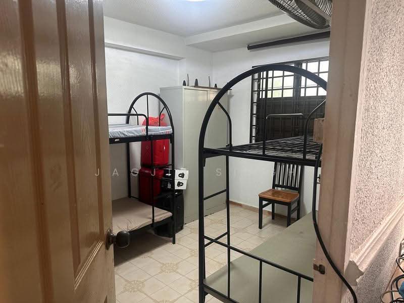 108 Serangoon North Avenue 1, 108 Serangoon North Avenue 1, Hougang / Punggol / Sengkang, 2 Bedrooms, 646 sqft, HDB Flat For Rent, by JAGJIT SINGH, 500279968 - Bedroom - PropertyGuru.com.sg