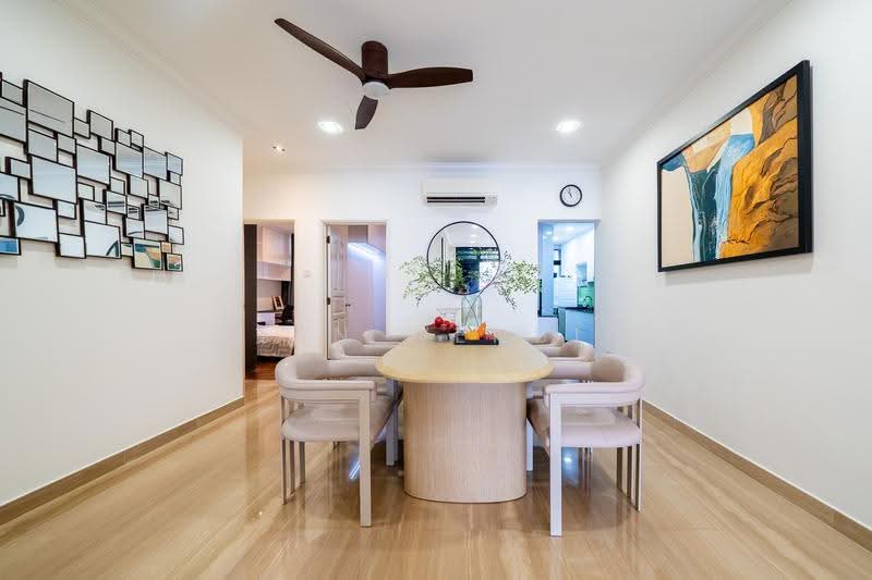 The Summit, 453 Upper East Coast Road, Bedok / Upper East Coast, 3 Bedrooms, 1,528 sqft, Condominium For Sale, by Tian Wenbin, 500279993 - Dining Room - PropertyGuru.com.sg