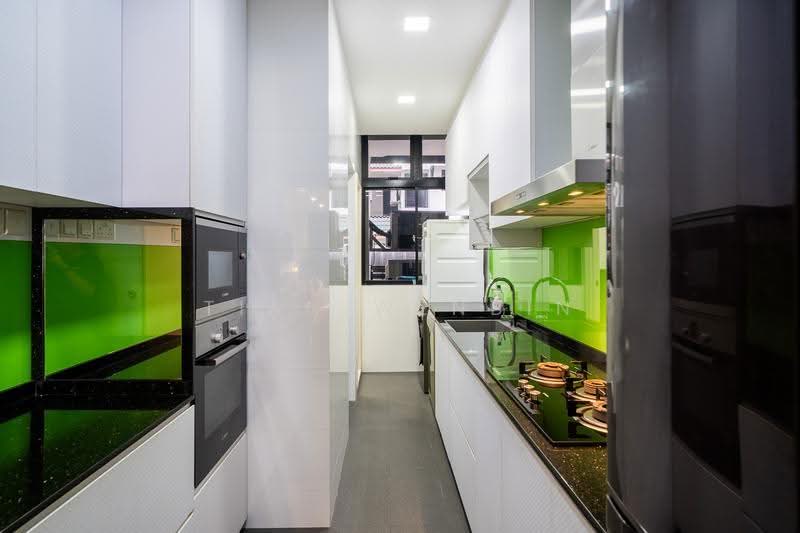 The Summit, 453 Upper East Coast Road, Bedok / Upper East Coast, 3 Bedrooms, 1,528 sqft, Condominium For Sale, by Tian Wenbin, 500279993 - Kitchen - PropertyGuru.com.sg