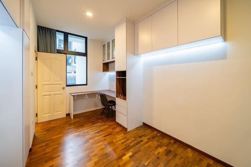 The Summit, 453 Upper East Coast Road, Bedok / Upper East Coast, 3 Bedrooms, 1,528 sqft, Condominium For Sale, by Tian Wenbin, 500279993 - Study - PropertyGuru.com.sg