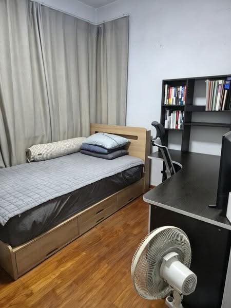 Grandeur 8, 8 Ang Mo Kio Central 3, Ang Mo Kio / Bishan / Thomson, 3 Bedrooms, 1,226 sqft, Condominium For Sale, by Dennis Lim, 500279999 - Bedroom - PropertyGuru.com.sg