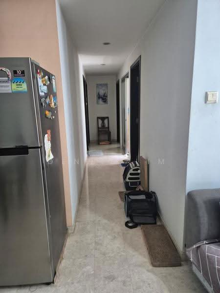 Grandeur 8, 8 Ang Mo Kio Central 3, Ang Mo Kio / Bishan / Thomson, 3 Bedrooms, 1,226 sqft, Condominium For Sale, by Dennis Lim, 500279999 - Corridor - PropertyGuru.com.sg
