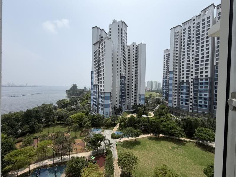422B Northshore Drive, 422B Northshore Drive, Hougang / Punggol / Sengkang, 3 Bedrooms, 1,001 sqft, HDB Flat For Sale, by Hazel Boey, 500280003 - Exterior - PropertyGuru.com.sg