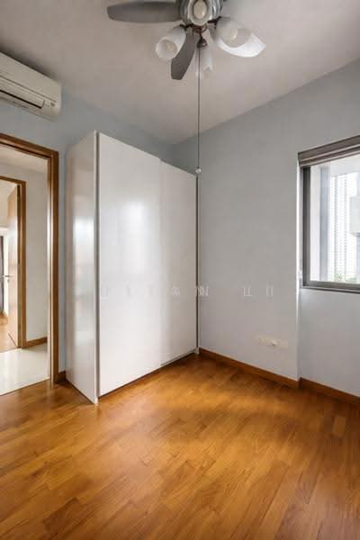 Alex Residences, 28 Alexandra View, Alexandra / Commonwealth, 3 Bedrooms, 883 sqft, Condominium For Rent, by Julian Li, 500280004 - Bedroom - PropertyGuru.com.sg