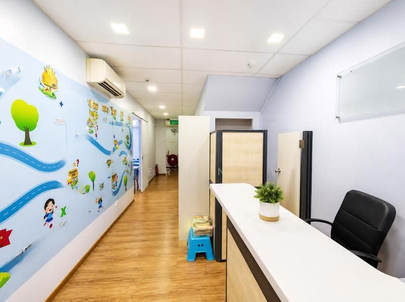 Lorong 2 Toa Payoh, Lorong 2 Toa Payoh, Balestier / Toa Payoh, 220 sqft, Shop / Shophouse For Rent, by Sherlyn Aw, 500280008 - Corridor - CommercialGuru.com.sg