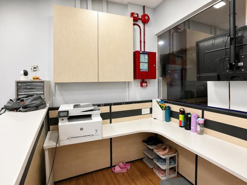 Lorong 2 Toa Payoh, Lorong 2 Toa Payoh, Balestier / Toa Payoh, 220 sqft, Shop / Shophouse For Rent, by Sherlyn Aw, 500280008 - Interior - CommercialGuru.com.sg