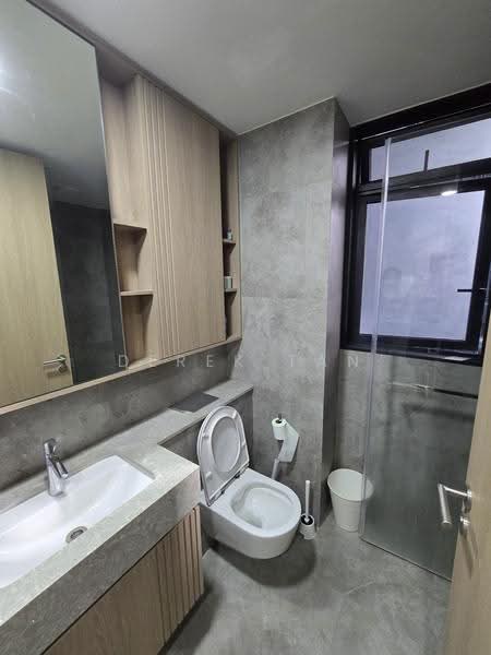 KI Residences At Brookvale, 20 Brookvale Drive, Clementi Park / Upper Bukit Timah, Room Rental, 120 sqft, Condominium For Rent, by Derek Tan, 500280016 - Bathroom - PropertyGuru.com.sg