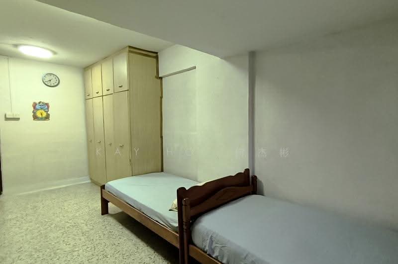 418 Ang Mo Kio Avenue 10, 418 Ang Mo Kio Avenue 10, Ang Mo Kio / Bishan / Thomson, Room Rental, 150 sqft, HDB Flat For Rent, by Kay HO 何杰彬, 500280017 - Bedroom - PropertyGuru.com.sg