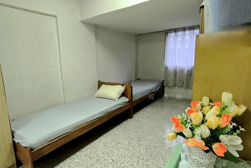 418 Ang Mo Kio Avenue 10, 418 Ang Mo Kio Avenue 10, Ang Mo Kio / Bishan / Thomson, Room Rental, 150 sqft, HDB Flat For Rent, by Kay HO 何杰彬, 500280017 - Bedroom - PropertyGuru.com.sg