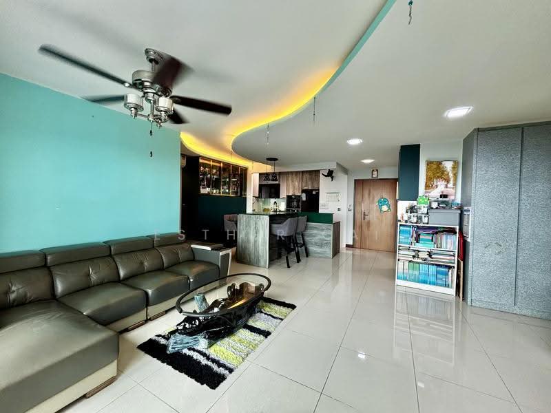 455B Teck Ghee Parkview, 455B Ang Mo Kio Street 44, Ang Mo Kio / Bishan / Thomson, 3 Bedrooms, 1,216 sqft, HDB Flat For Sale, by Esther Cai, 500280055 - Living Room - PropertyGuru.com.sg