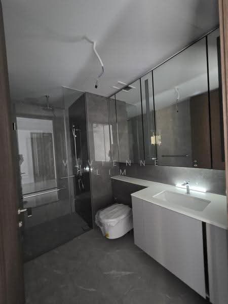 Grand Dunman, 16 Dunman Road, East Coast / Marine Parade, 2 Bedrooms, 667 sqft, Condominium For Rent, by Vivienne Lim, 500280056 - Bathroom - PropertyGuru.com.sg