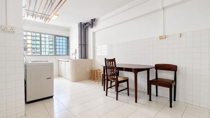 321 Yishun Central, 321 Yishun Central, Sembawang / Yishun, 2 Bedrooms, 74 sqft, HDB Flat For Sale, by Sean See, 500280083 - Kitchen - PropertyGuru.com.sg