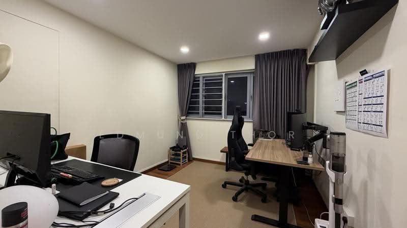 271 Queen Street, 271 Queen Street, Beach Road / Bugis / Rochor, 2 Bedrooms, 732 sqft, HDB Flat For Rent, by Edmund Thor, 500280085 - Common room - PropertyGuru.com.sg
