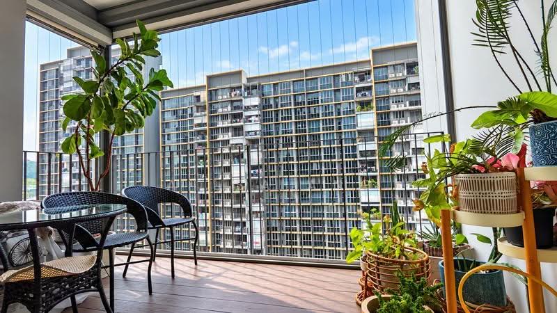 Sol Acres, 8 Choa Chu Kang Grove, Dairy Farm / Bukit Panjang / Choa Chu Kang, 3 Bedrooms, 1,066 sqft, Condominium For Sale, by Ailsa Ang, 500280088 - Balcony - PropertyGuru.com.sg