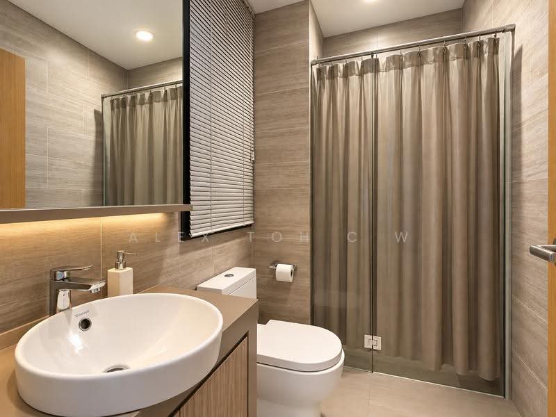 Flora View, 3 Ang Mo Kio Street 66, Ang Mo Kio / Bishan / Thomson, 3 Bedrooms, 742 sqft, Apartment For Sale, by Alex Toh C W, 500280119 - Bathroom - PropertyGuru.com.sg