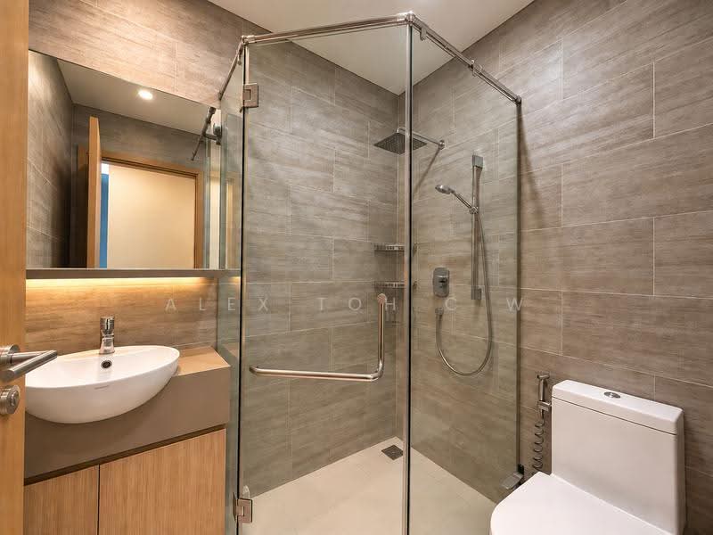 Flora View, 3 Ang Mo Kio Street 66, Ang Mo Kio / Bishan / Thomson, 3 Bedrooms, 742 sqft, Apartment For Sale, by Alex Toh C W, 500280119 - Bathroom - PropertyGuru.com.sg