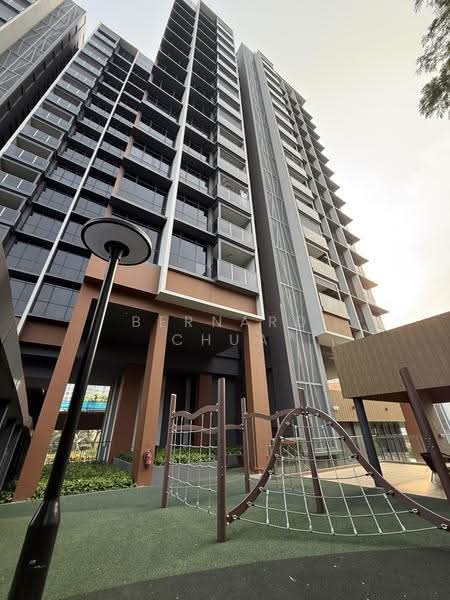 Bartley Vue, 6 Jalan Bunga Rampai, Hougang / Punggol / Sengkang, 2 Bedrooms, 732 sqft, Condominium For Sale, by Bernard Chua, 500280122 - Exterior - PropertyGuru.com.sg