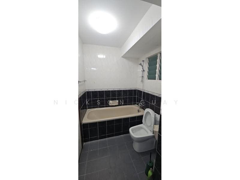 Melville Park, 18 Simei Street 1, Pasir Ris / Tampines, Room Rental, 135 sqft, Apartment For Rent, by Nickson Guay, 500280123 - Bathroom - PropertyGuru.com.sg