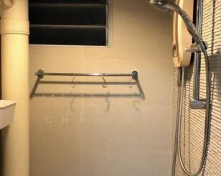 53 New Upper Changi Road, 53 New Upper Changi Road, Bedok / Upper East Coast, 3 Bedrooms, 904 sqft, HDB Flat For Sale, by Jaslyn Chan Ai Lian, 500280139 - Bathroom - PropertyGuru.com.sg
