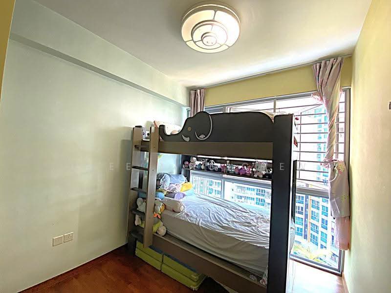 Q Bay Residences, 5 Tampines Street 86, Pasir Ris / Tampines, 3 Bedrooms, 1,119 sqft, Condominium For Sale, by Chee Ping CHEW, 500280145 - Bedroom - PropertyGuru.com.sg