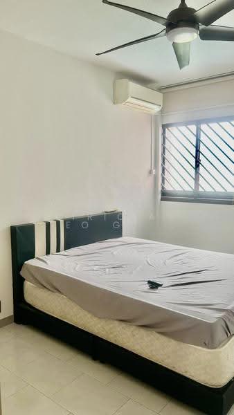 18 Toh Yi Drive, 18 Toh Yi Drive, Clementi Park / Upper Bukit Timah, 2 Bedrooms, 689 sqft, HDB Flat For Rent, by Tricia Teo Geok Teng, 500280148 - Bedroom - PropertyGuru.com.sg