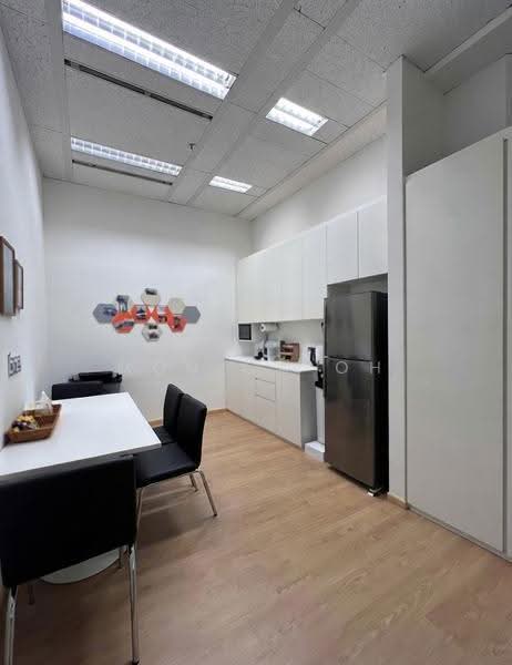 61 Robinson, 61 Robinson Road, Boat Quay / Raffles Place / Marina, 2,207 sqft, Office For Rent, by Monica Oh, 500280156 - Kitchen - CommercialGuru.com.sg