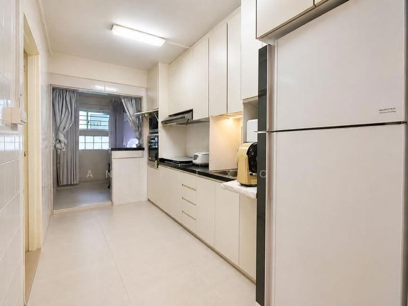556 Woodlands Drive 53, 556 Woodlands Drive 53, Admiralty / Woodlands, 3 Bedrooms, 1,238 sqft, HDB Flat For Sale, by Ang Pei Xiong, 500280172 - Kitchen - PropertyGuru.com.sg