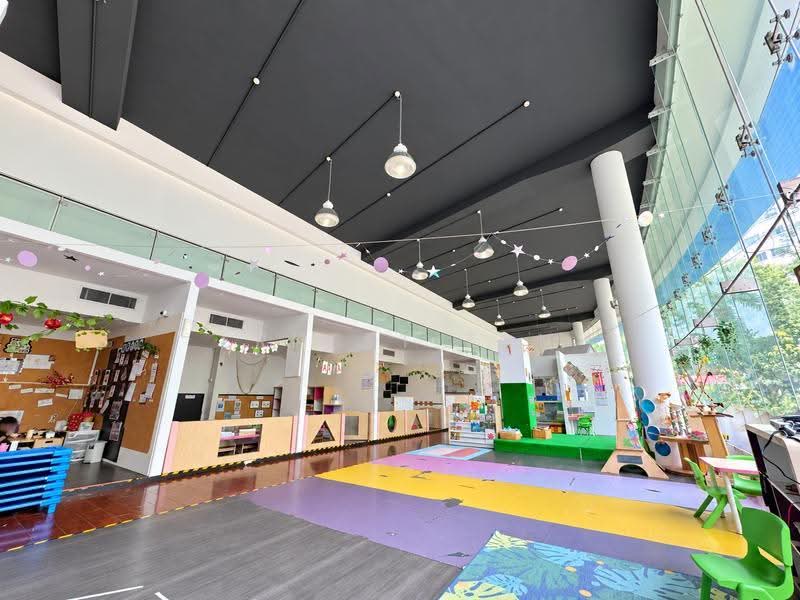 Bryton House, Hoy Fatt Road, Alexandra / Commonwealth, 11,000 sqft, Light Industrial (B1) For Rent, by Ernest Tan, 500280195 - Interior - CommercialGuru.com.sg