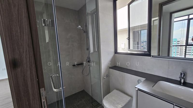 Norwood Grand, 8 Champions Way | Woodlands | Admiralty, Admiralty / Woodlands, 3 Bedrooms, 872 sqft, Condominium For Rent, by Gareth Zhou, 500280199 - Common Bathroom - PropertyGuru.com.sg