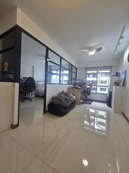 614A Tampines North Drive 1, 614A Tampines North Drive 1, Hougang / Punggol / Sengkang, 3 Bedrooms, 1,216 sqft, HDB Flat For Sale, by Jeffrey Lee, 500280203 - Study - PropertyGuru.com.sg