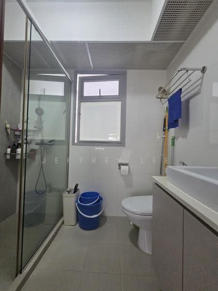 614A Tampines North Drive 1, 614A Tampines North Drive 1, Hougang / Punggol / Sengkang, 3 Bedrooms, 1,216 sqft, HDB Flat For Sale, by Jeffrey Lee, 500280203 - Bathroom - PropertyGuru.com.sg